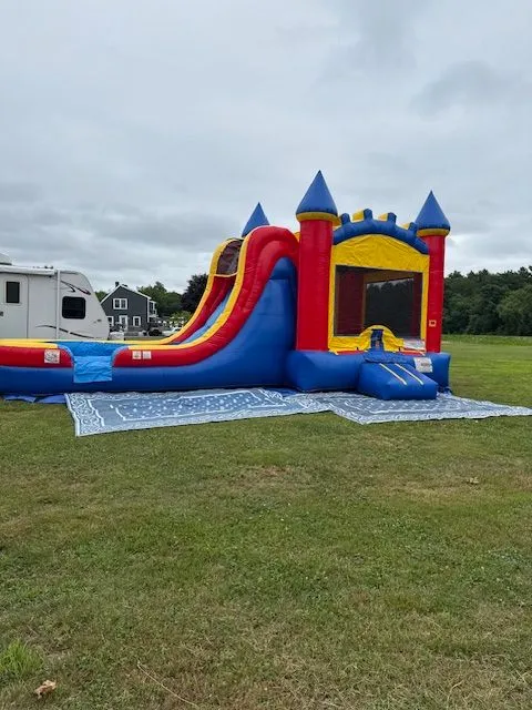 Castle Combo Bounce House Water Slide2
